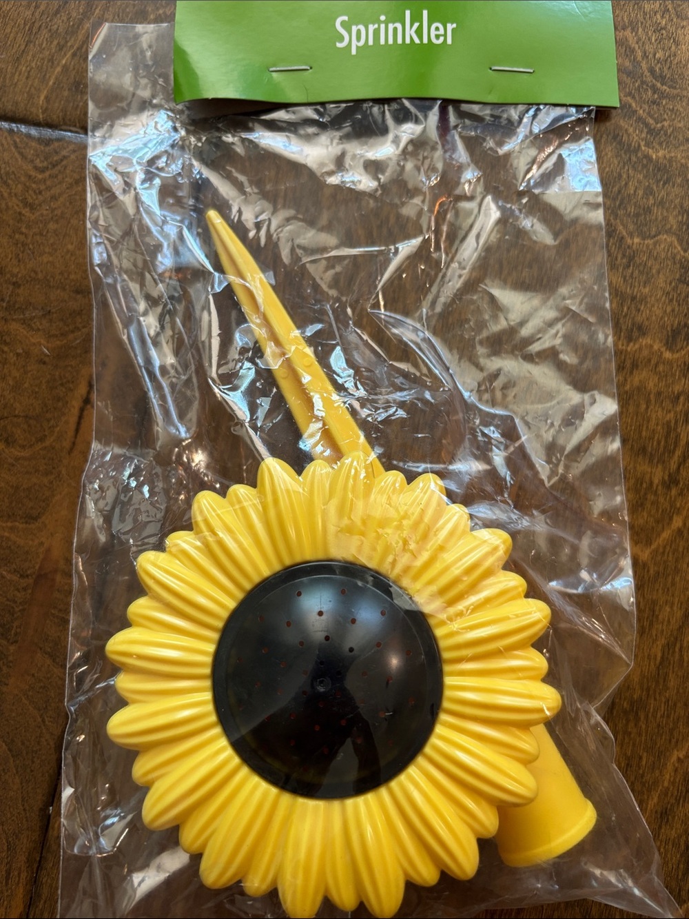 Garden Sprinkler - Colorful Sunflower, Ladybug, OR Frog - Picture 5 of 6